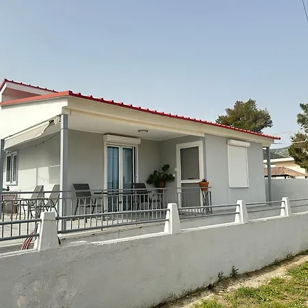 Peaceful Cottage Porto Rafti Exterior photo