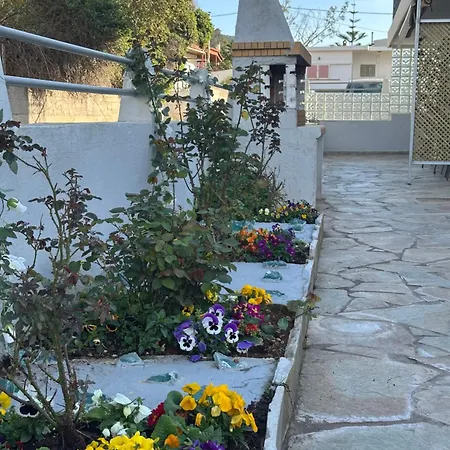 Peaceful Cottage Porto Rafti Exterior photo